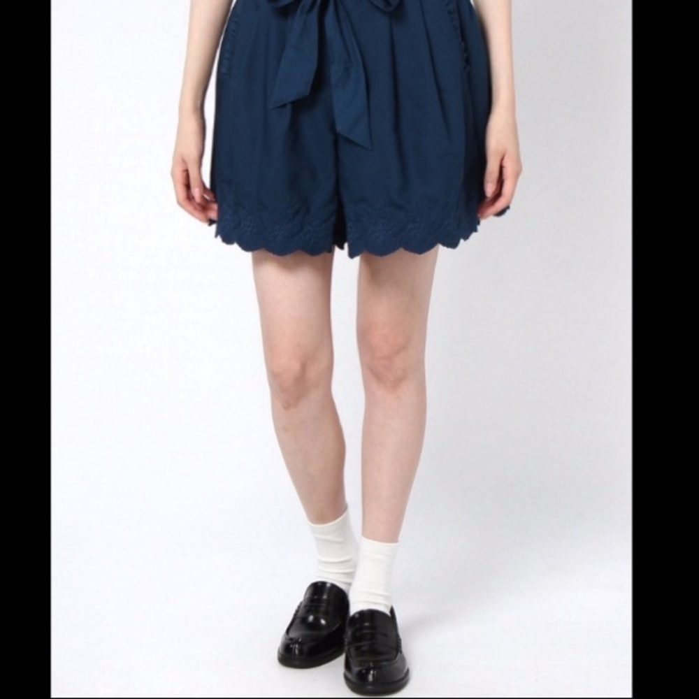 Earth Music&Ecology Embroided Hem Culottes - Picture 2 of 7